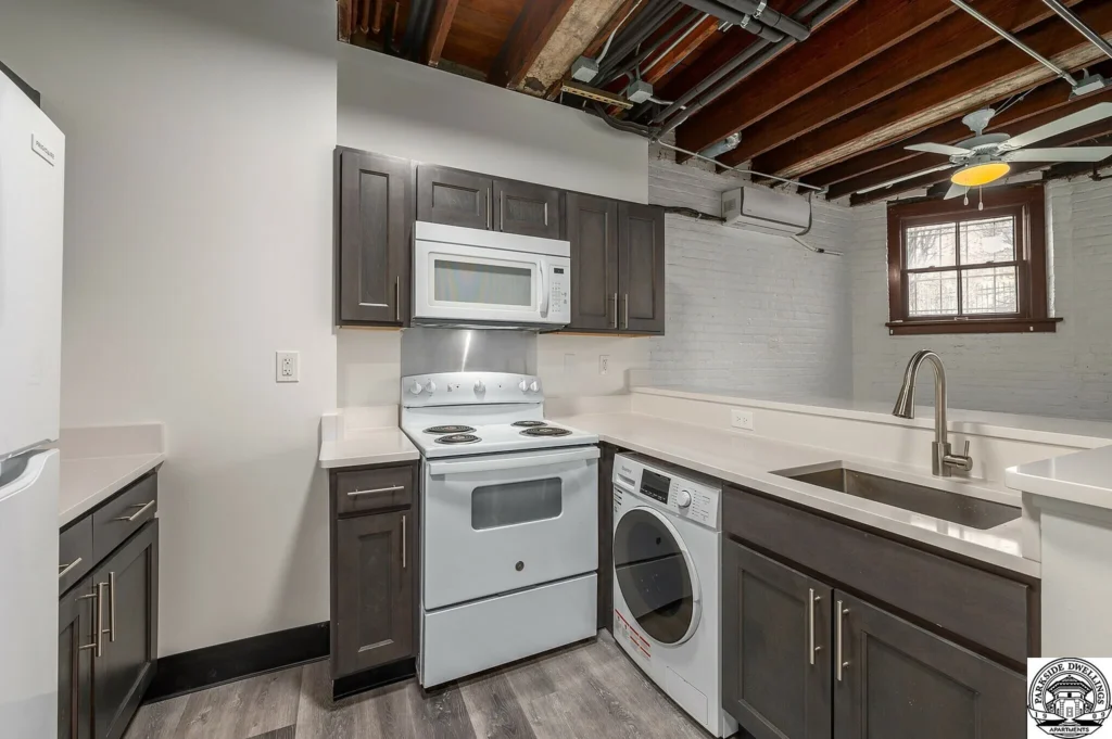 Cleveland, Ohio This completed multi-family project delivered 28 market-rate apartment units, designed to offer modern, comfortable living through efficient layouts and quality finishes, executed with full preconstruction and construction management services.